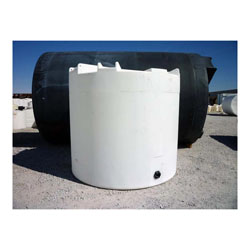 3000 Gallon Natural Plastic Vertical Dome Top Tank (Blem)