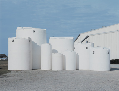 10000 Gallon White Vertical Dome Top Water Tank